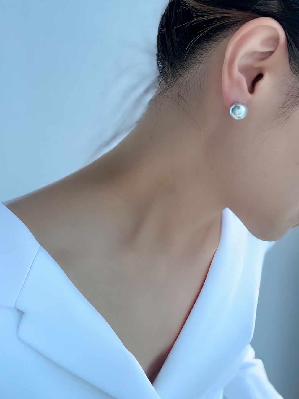 圓形淡水珍珠925耳環（銀灰色）